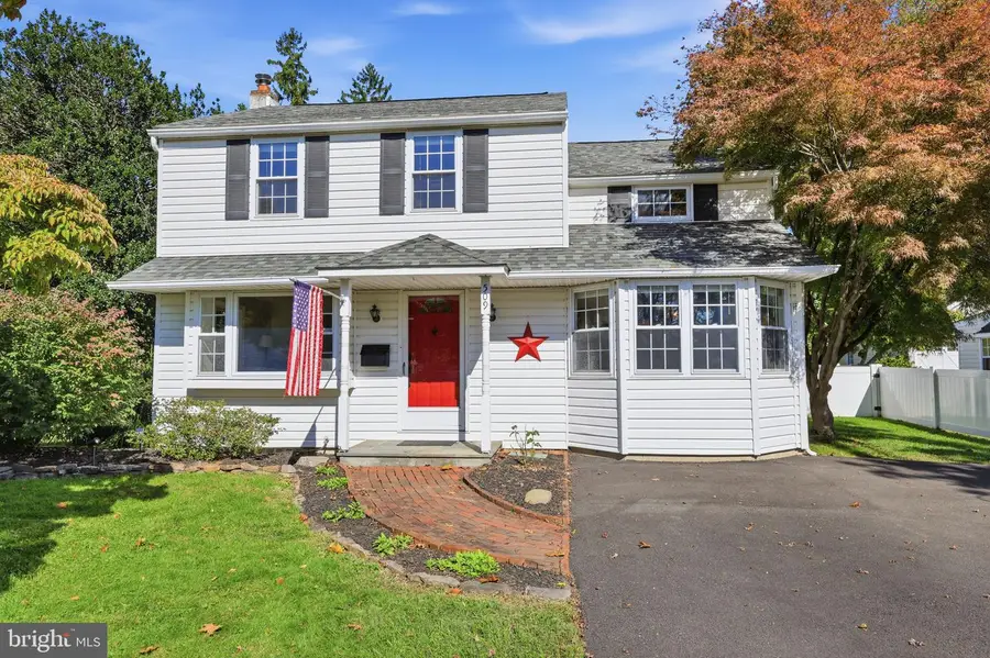 509 Corinthian Ave #, Hatboro, PA 19040 - #2