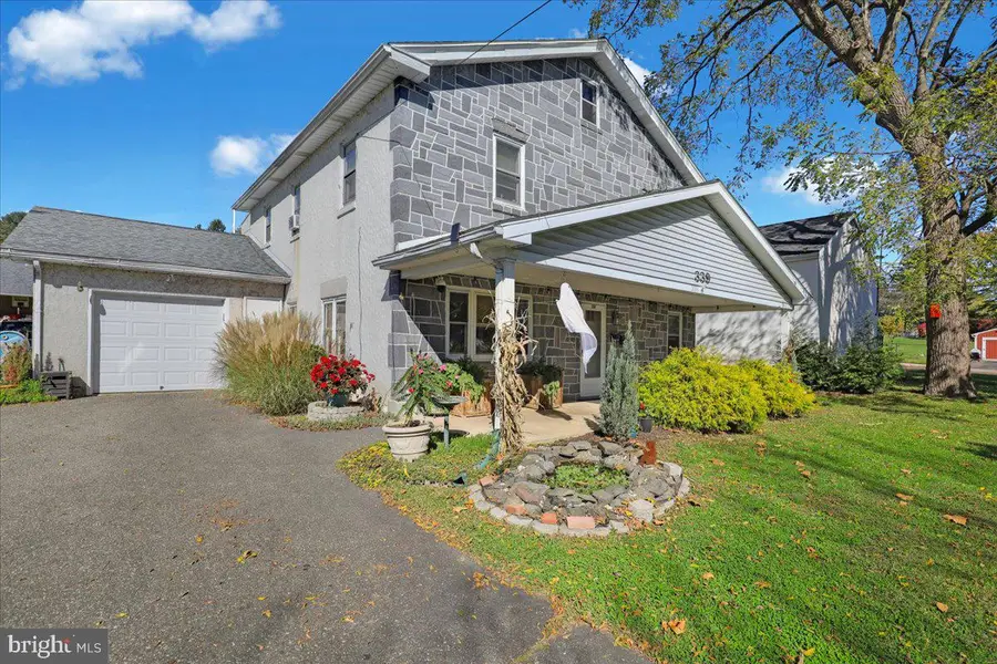 339 Fairview St, Pottstown, PA 19464 - #2