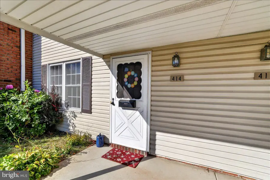 414 Centennial Ct, Lansdale, PA 19446 - #2