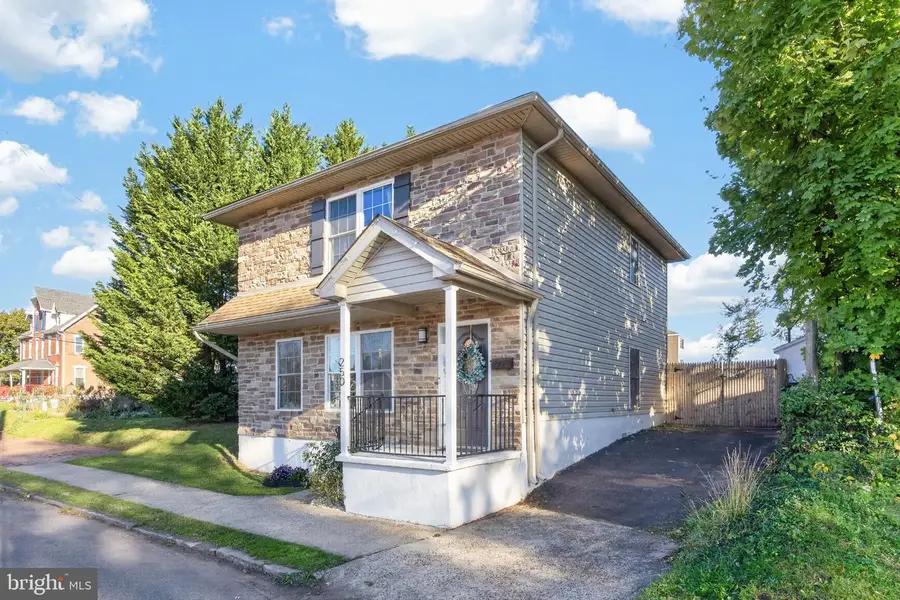 250 Walnut St #, Royersford, PA 19468 - #2