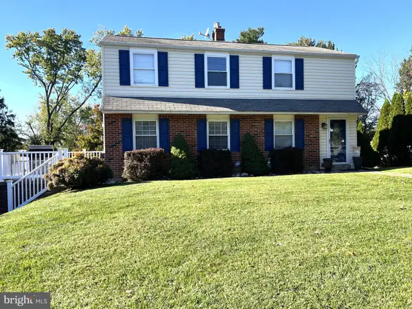 4027 Joshua Rd, LAFAYETTE HILL, PA 19444