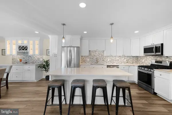 501 N Bethlehem Pike #14a, AMBLER, PA 19002