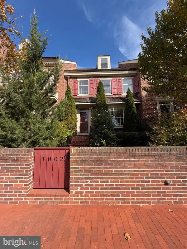 1002 Quinard Ct, AMBLER, PA 19002