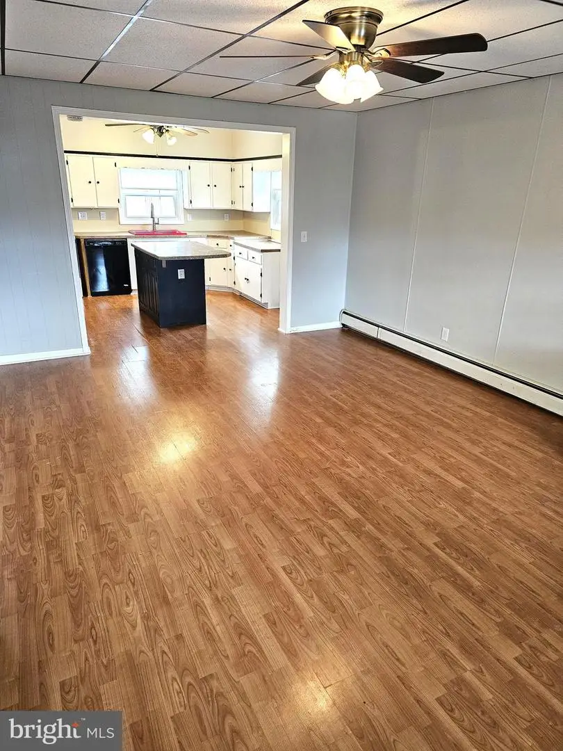 75 King St, Milroy, PA 17063 - Image #2