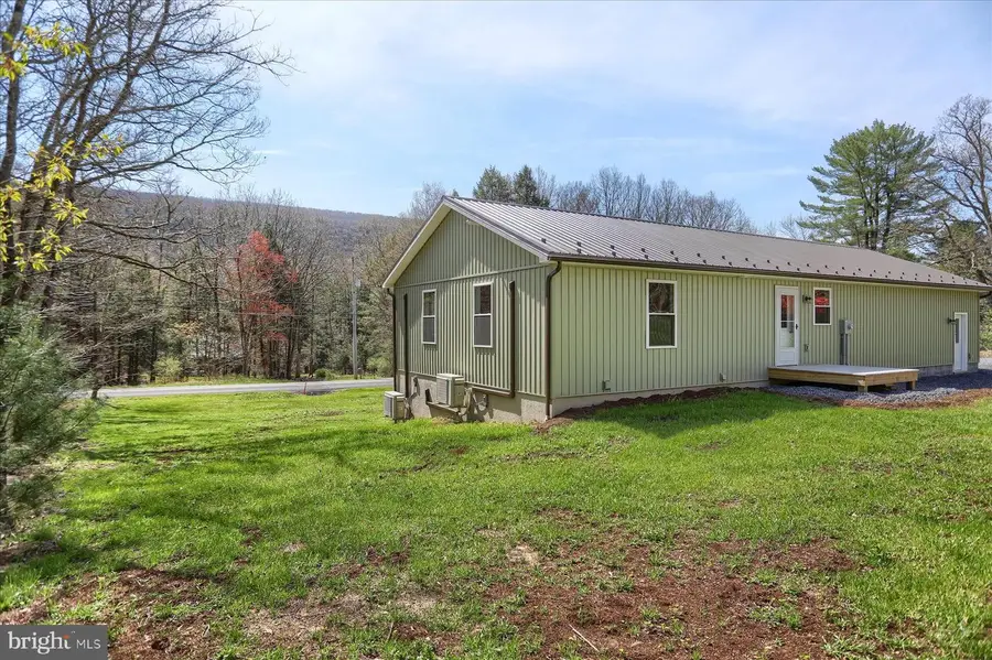 3497 New Lancaster Valley Rd, Milroy, PA 17063 - Image #3