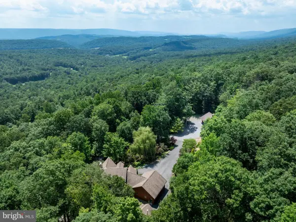 1400 Jacks Mountain Rd, MC VEYTOWN, PA 17051