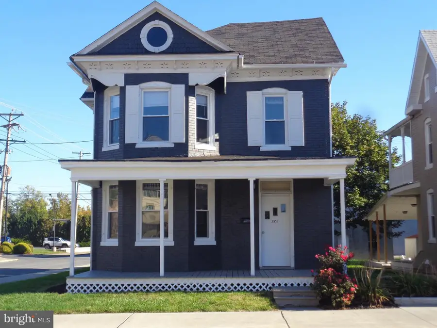 201 South Main Street, Lewistown, PA 17044 - Image #2