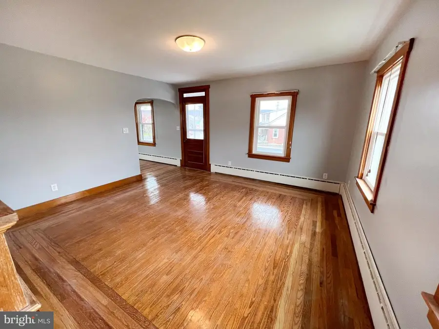 129 Maclay St, Milroy, PA 17063 - Image #3