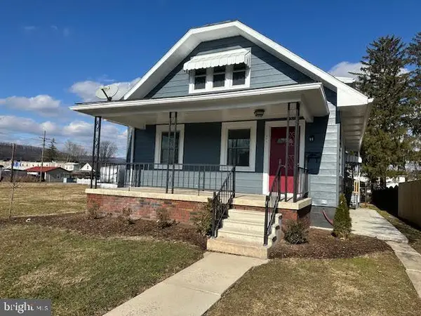 451 S Grand St, LEWISTOWN, PA 17044