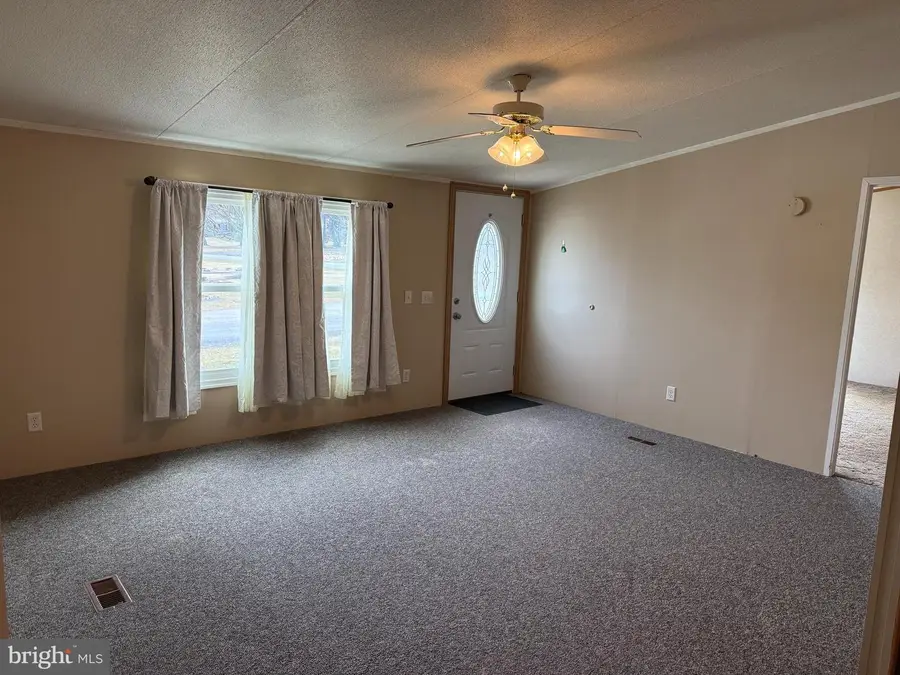 1 Chapel Dr, Lewistown, PA 17044 - #2