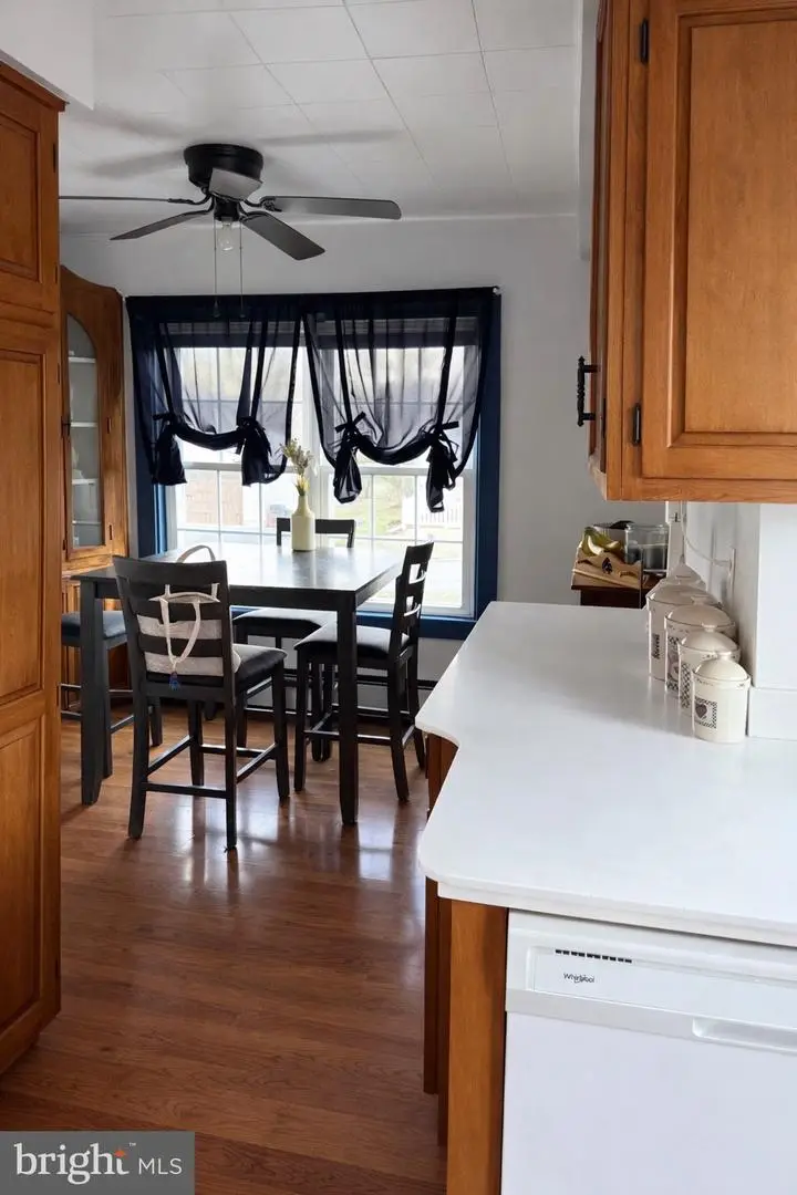 121 Queen St, Reedsville, PA 17084 - #2