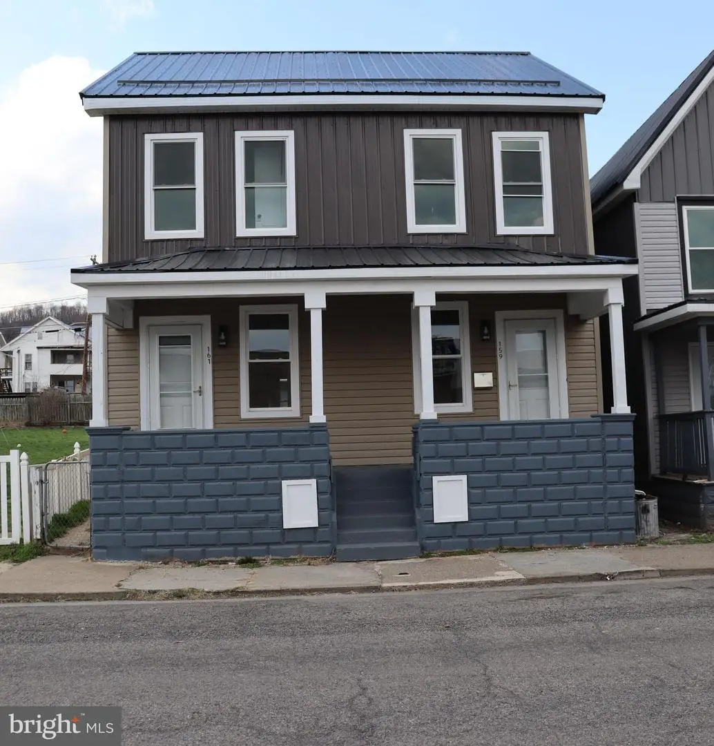 159-161 W Fourth St, Lewistown, PA 17044 - #1