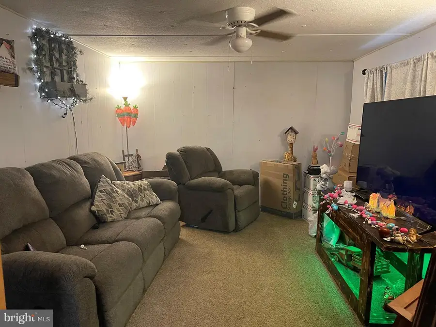 6 N Water St, McVeytown, PA 17051 - #2