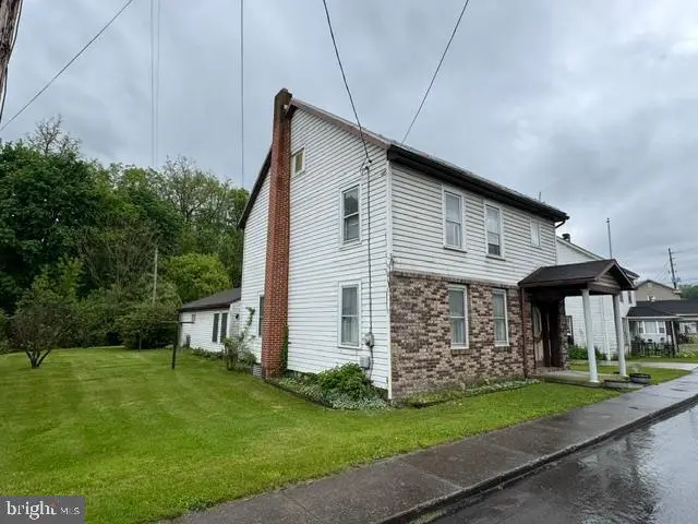 218 S Main St, Milroy, PA 17063 - #3