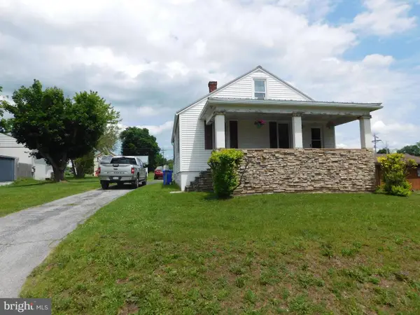 215 Greenwood Avenue, YEAGERTOWN, PA 17099