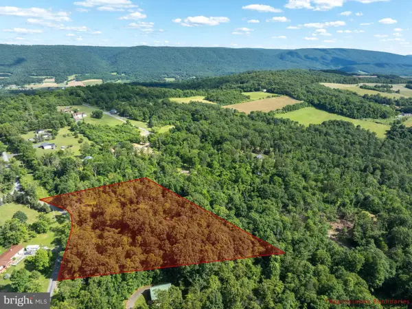19 W Mountain Rd, MC VEYTOWN, PA 17051