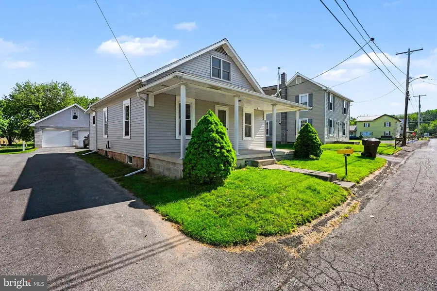 1441 N River Rd, Granville, PA 17029 - #2