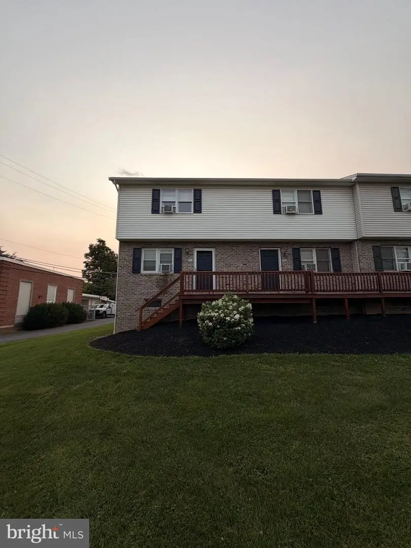 10 Taylor Dr #j, Reedsville, PA 17084 - #1