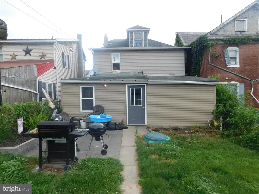 317 Logan Street, Lewistown, PA 17044 - #3