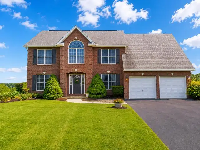 8 Sunshine Cir, Lewistown, PA 17044 - #1