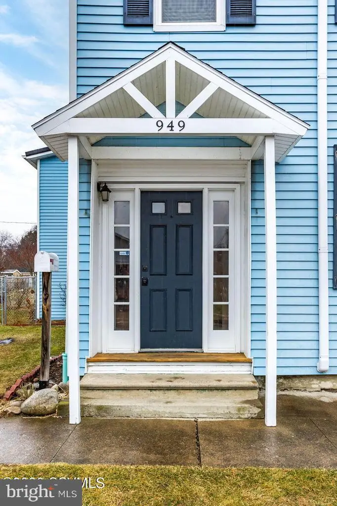 949 Grand St, Danville, PA 17821 - #2