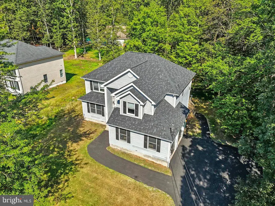 190 Sandlewood Dr, East Stroudsburg, PA 18301 - Image #3