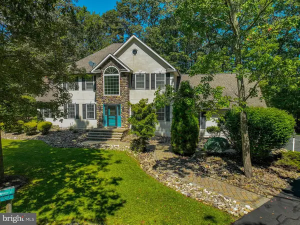 114 Hollow Dr, STROUDSBURG, PA 18360