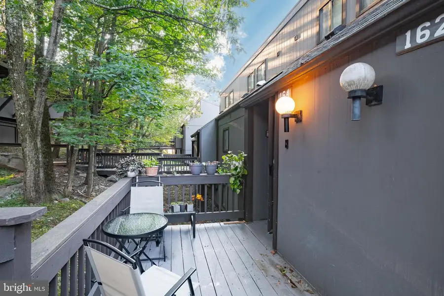 164 Upper Village Way, Tannersville, PA 18372 - Image #2