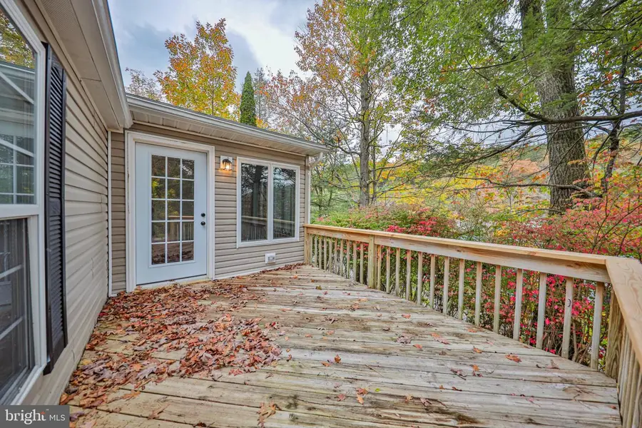 1243 Blue Mountain Circle, Saylorsburg, PA 18353 - Image #2