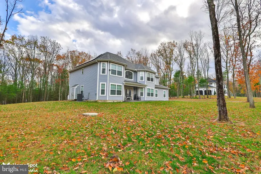 255 Catalpa Dr, Kunkletown, PA 18058 - Image #2