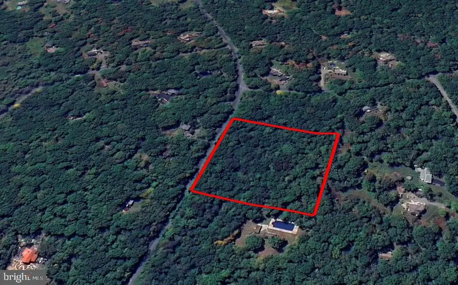 00 Pine Tree Dr, Canadensis, PA 18325 - Image #2