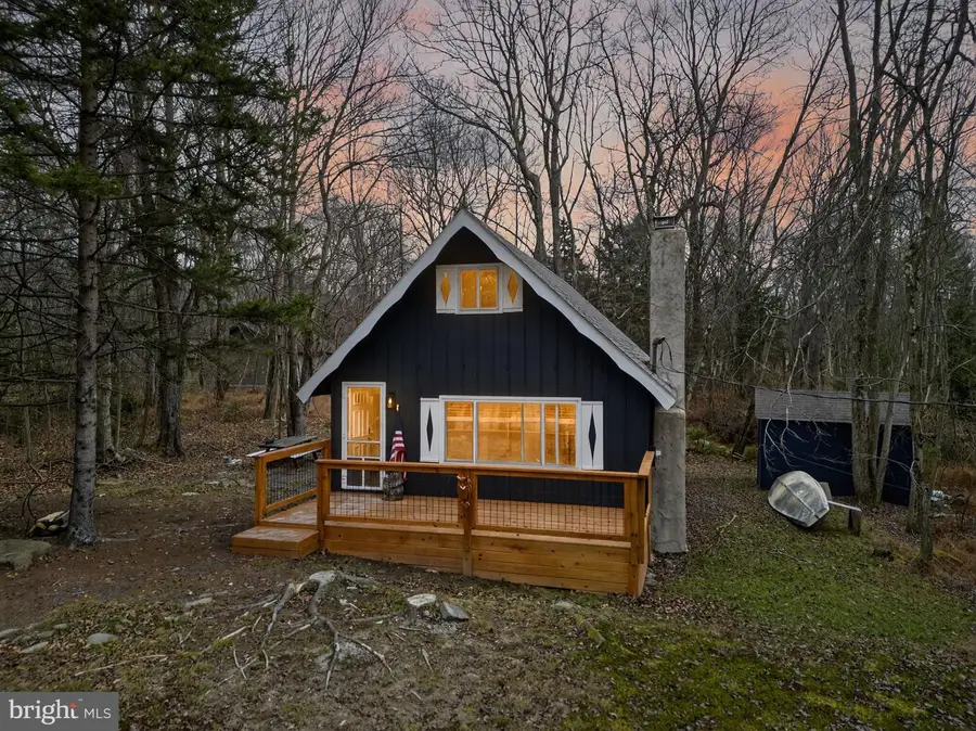 129 Mahoning Dr, Pocono Lake, PA 18347 - Image #2