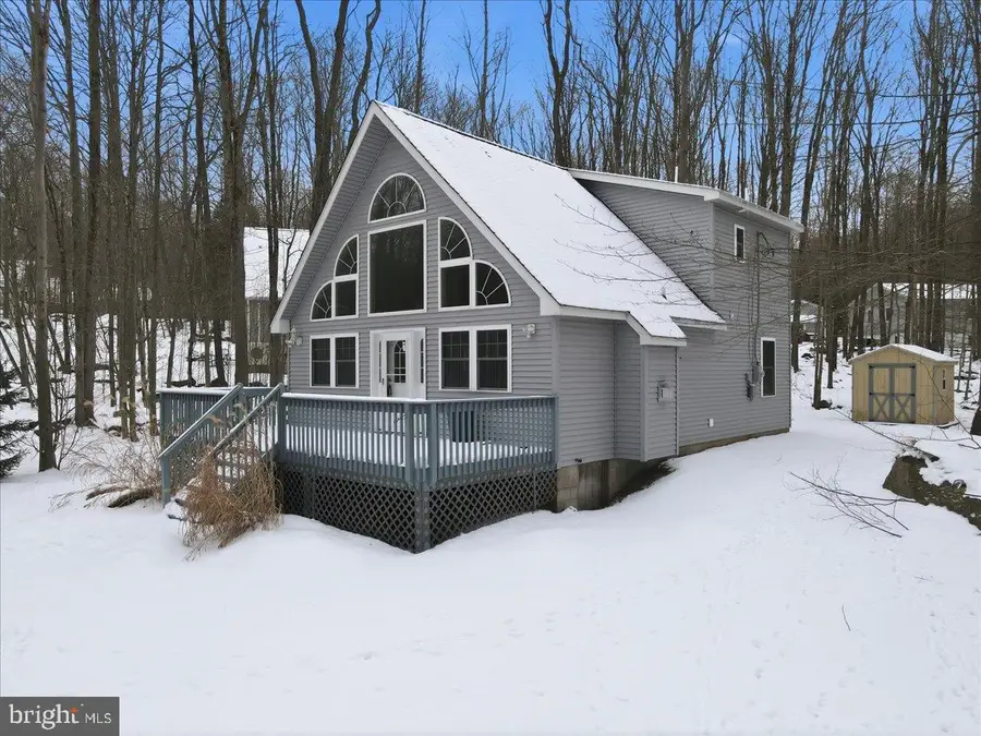102 Chitimacha Dr, Pocono Lake, PA 18347 - Image #3
