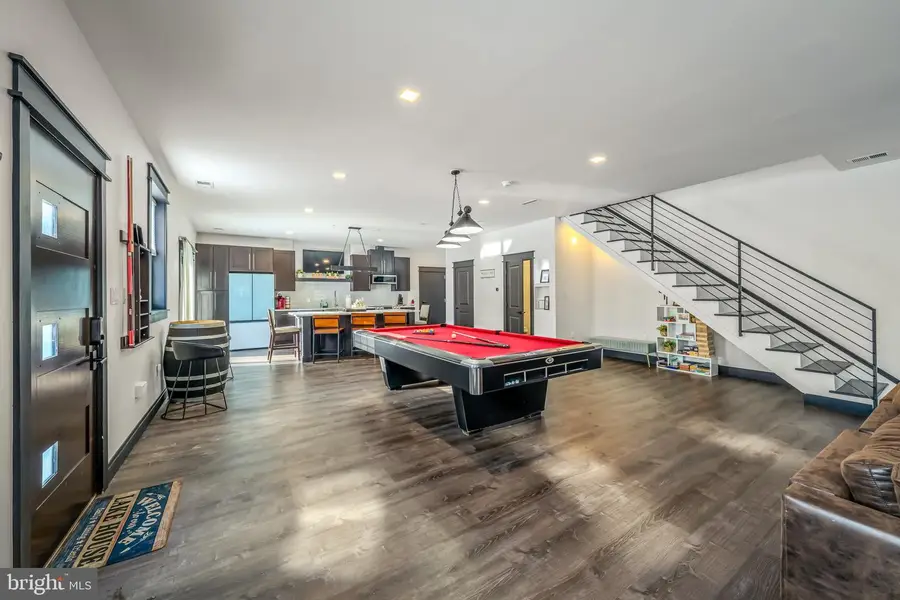 7813 Lake Shore Dr, Pocono Lake, PA 18347 - Image #2