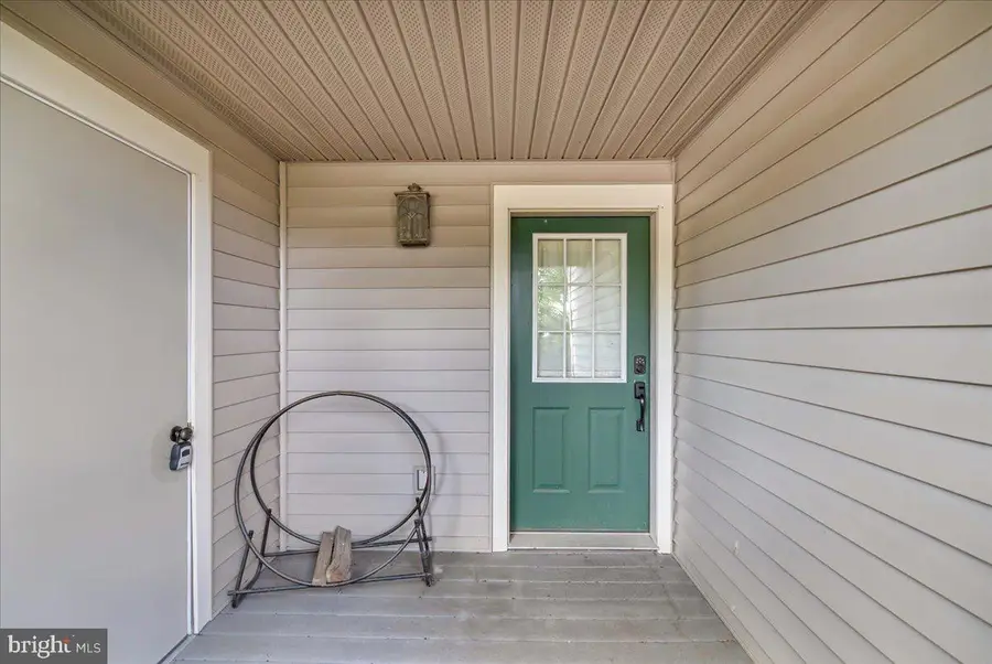 183 Hawthorne Ct, Tannersville, PA 18372 - #3