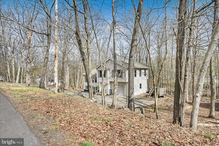 434 Somerset Dr, East Stroudsburg, PA 18301 - #2