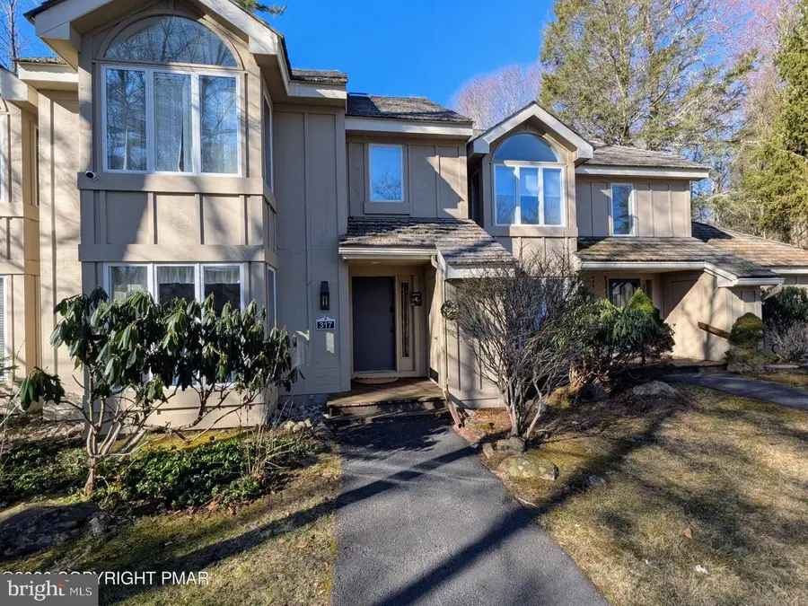 317 Chickagami Ln, Pocono Pines, PA 18350 - #2