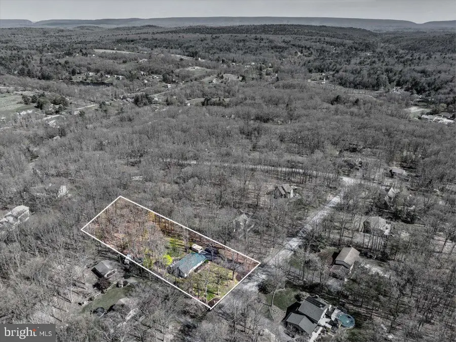 520 Executive Dr, Stroudsburg, PA 18360 - #3