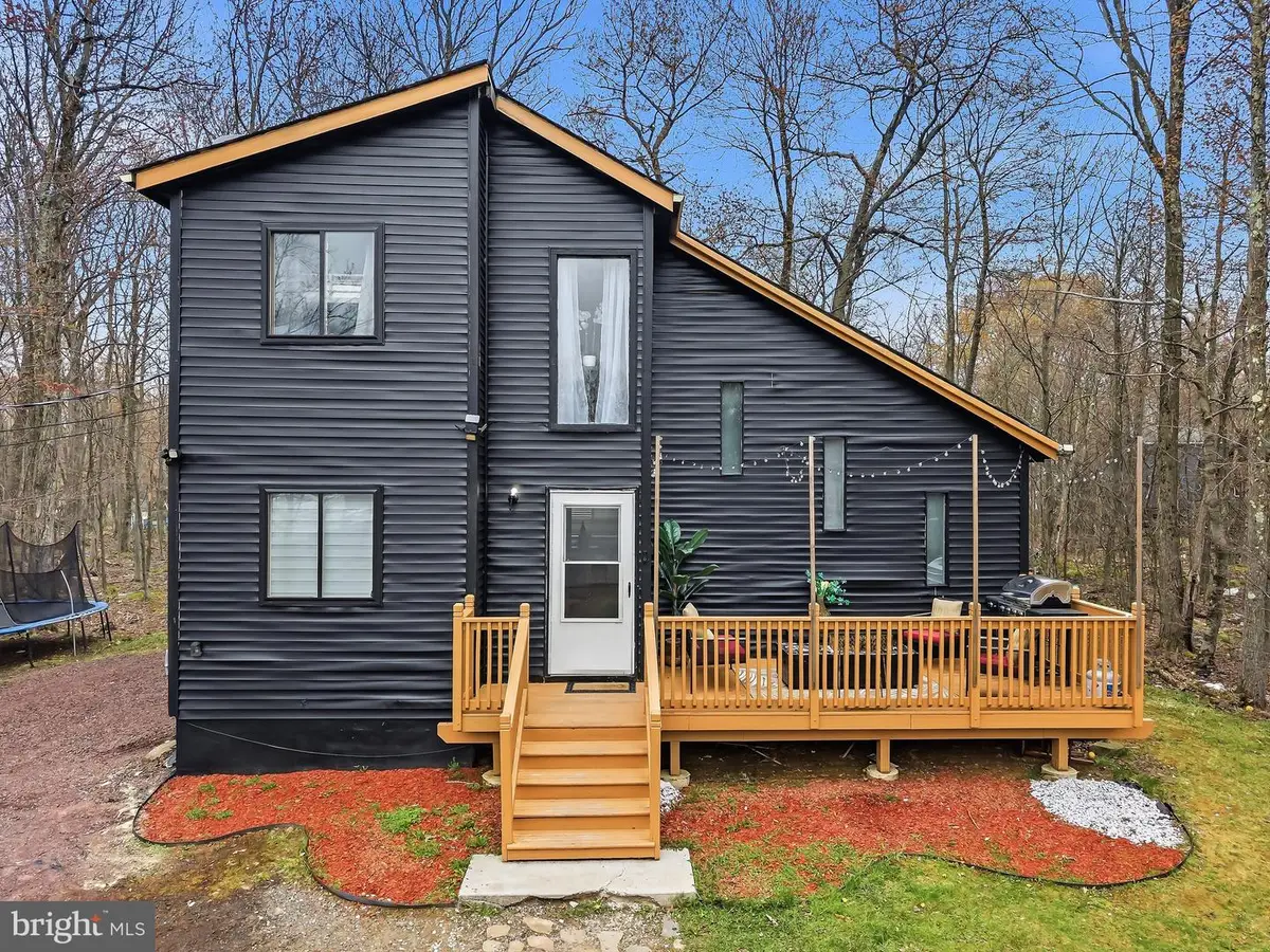 9196 Buttonwood Ct, Tobyhanna, PA 18466 - #1