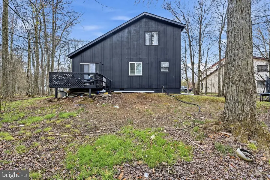9196 Buttonwood Ct, Tobyhanna, PA 18466 - #3