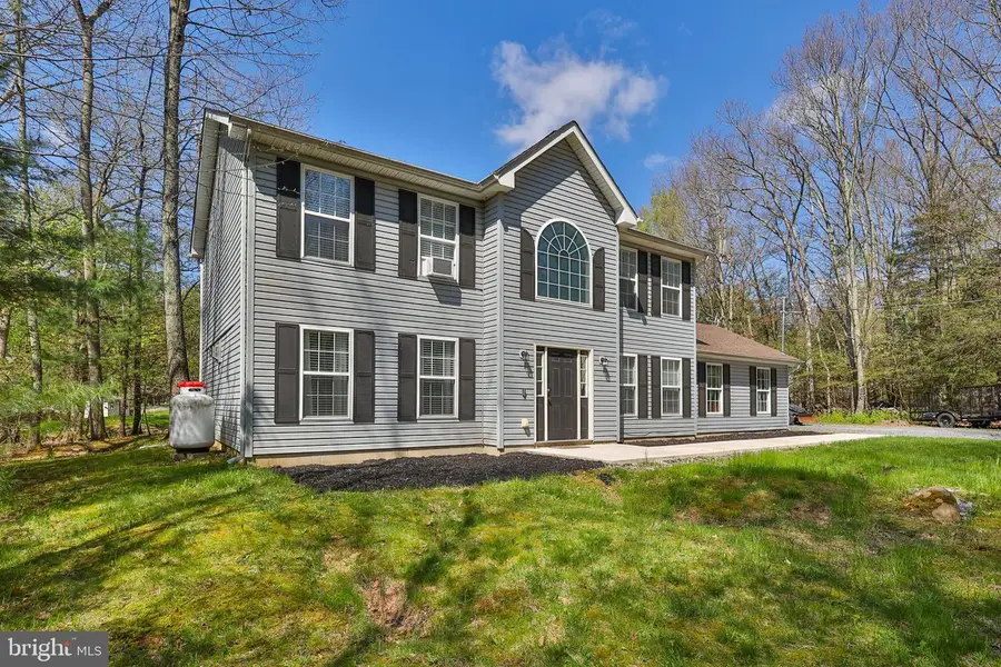 1143 Willow Creek Dr, Kunkletown, PA 18058 - #2