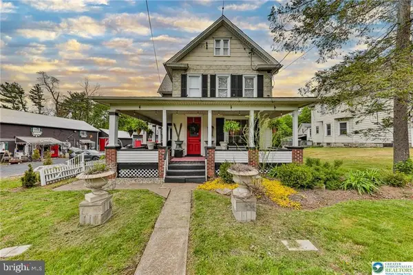 772 Route 115, SAYLORSBURG, PA 18353