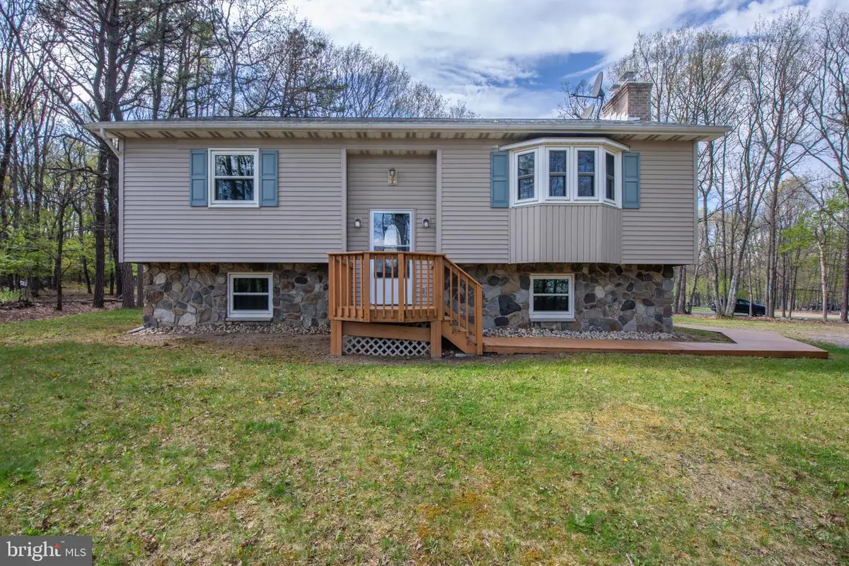 107 Shenkel Rd, Effort, PA 18330 - #1