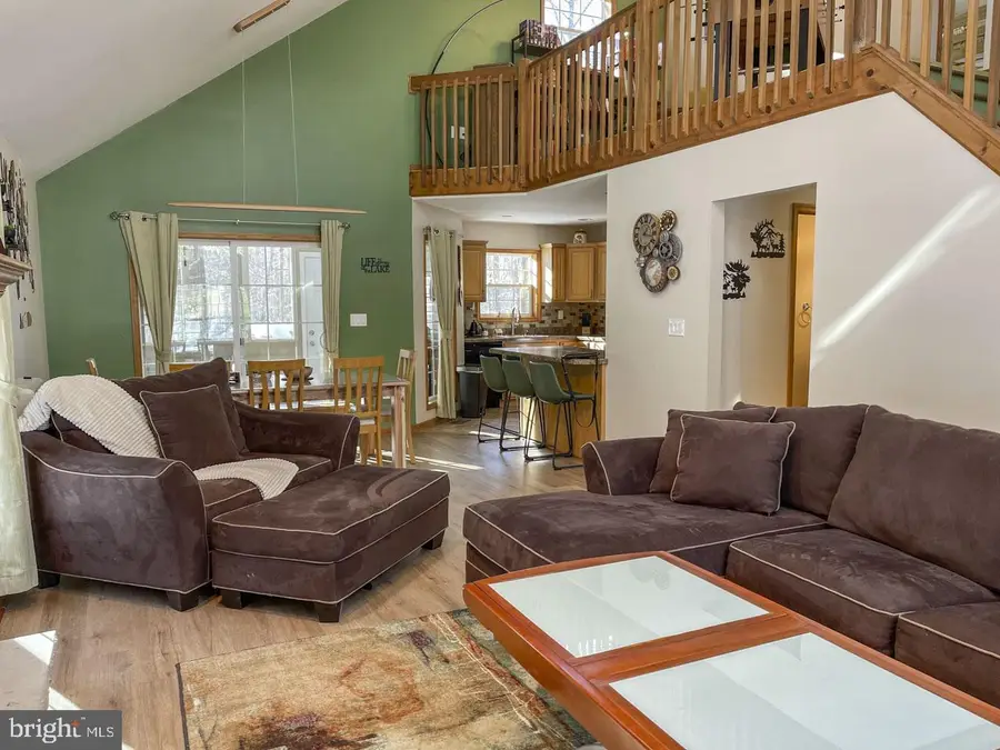 1122 Ranger Trl, Pocono Lake, PA 18347 - #2