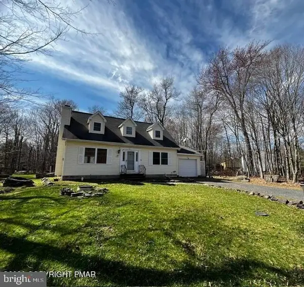 1281 Winding Way, TOBYHANNA, PA 18466