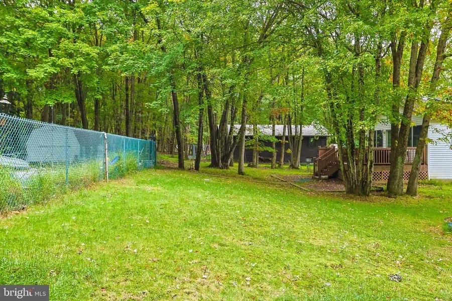 271 N Shore Dr, Albrightsville, PA 18210 - #3