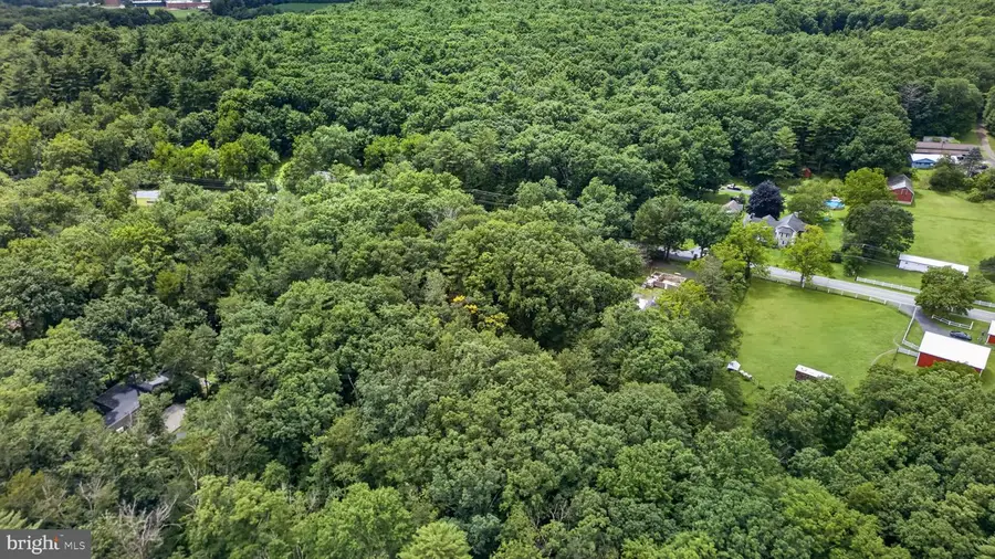 708 Burger Hollow Rd, Kunkletown, PA 18058 - #3