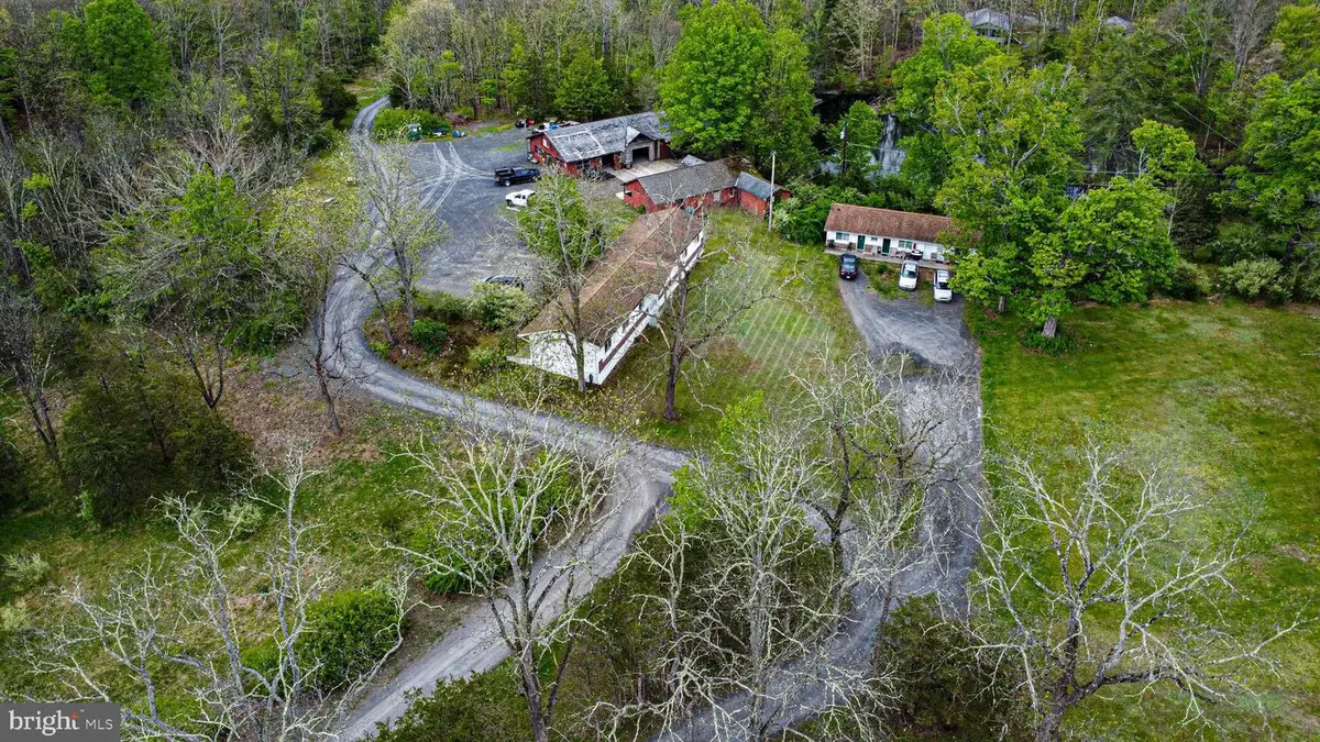 174 Sports Camp Rd, East Stroudsburg, PA 18302 - #1