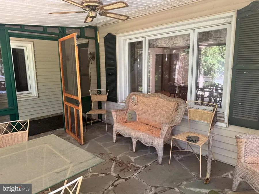 140 Kona Ln, Scotrun, PA 18355 - #3