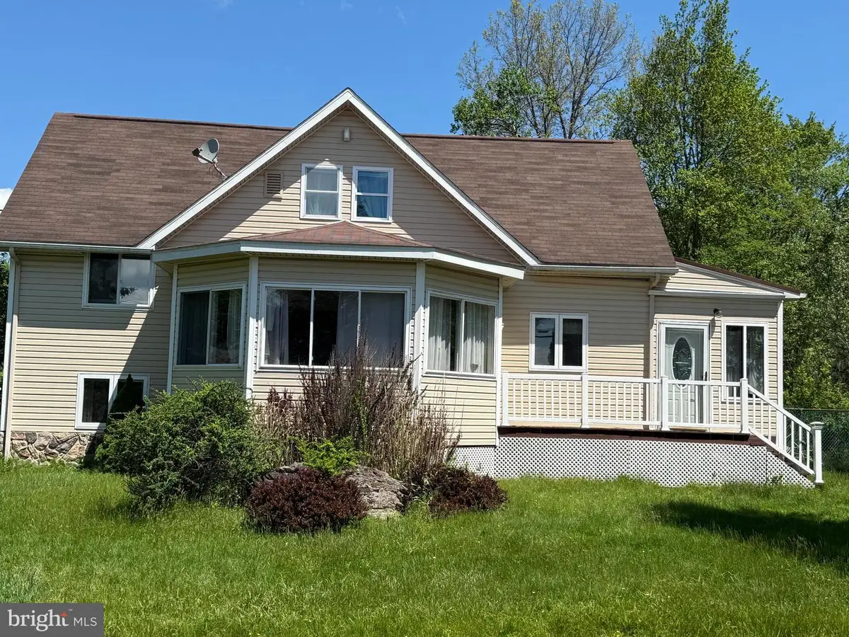 7639 Lake Shore Drive, Pocono Lake, PA 18347 - #1